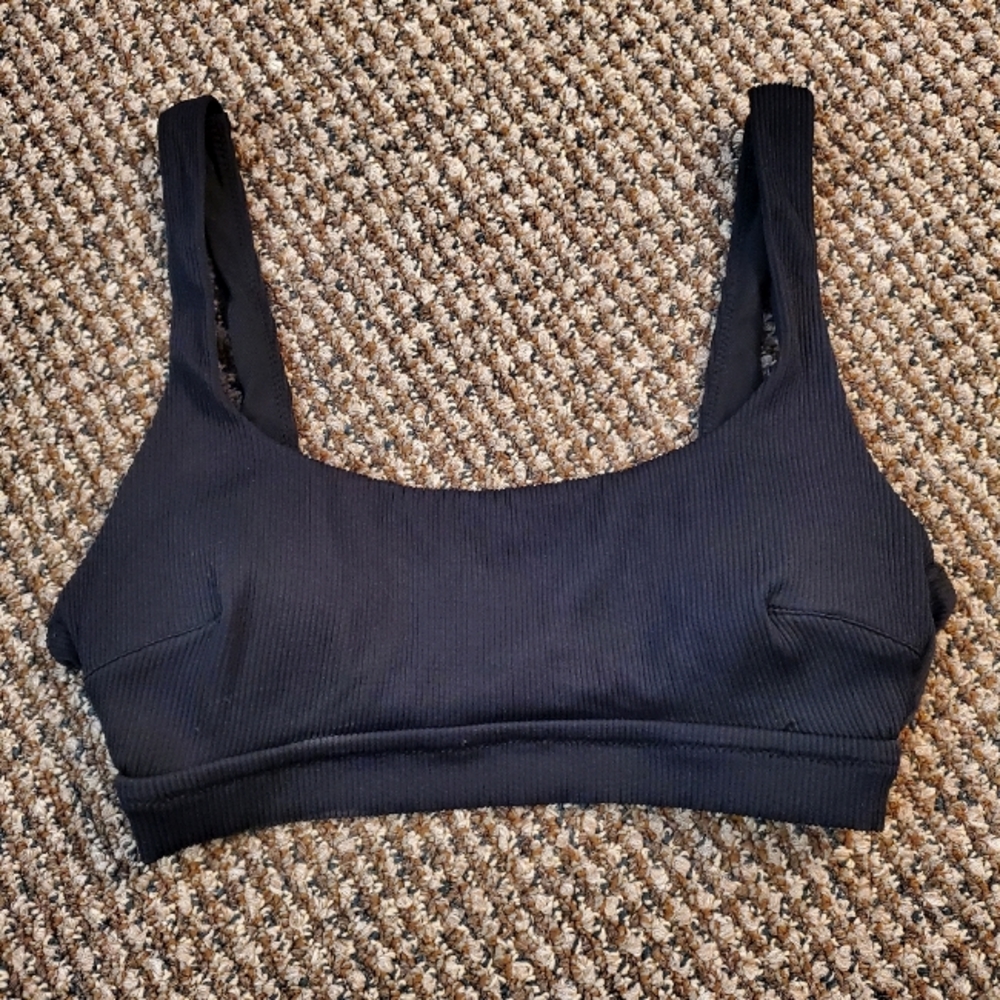 Aerie Straight Scoop Bikini Top